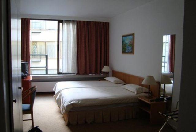 Hotel Keyserlei Antuérpia Quarto foto